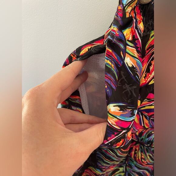 Broken Threads Surf, Tropical Swim Trunks, Sz L black NEW - Picture 3 of 7